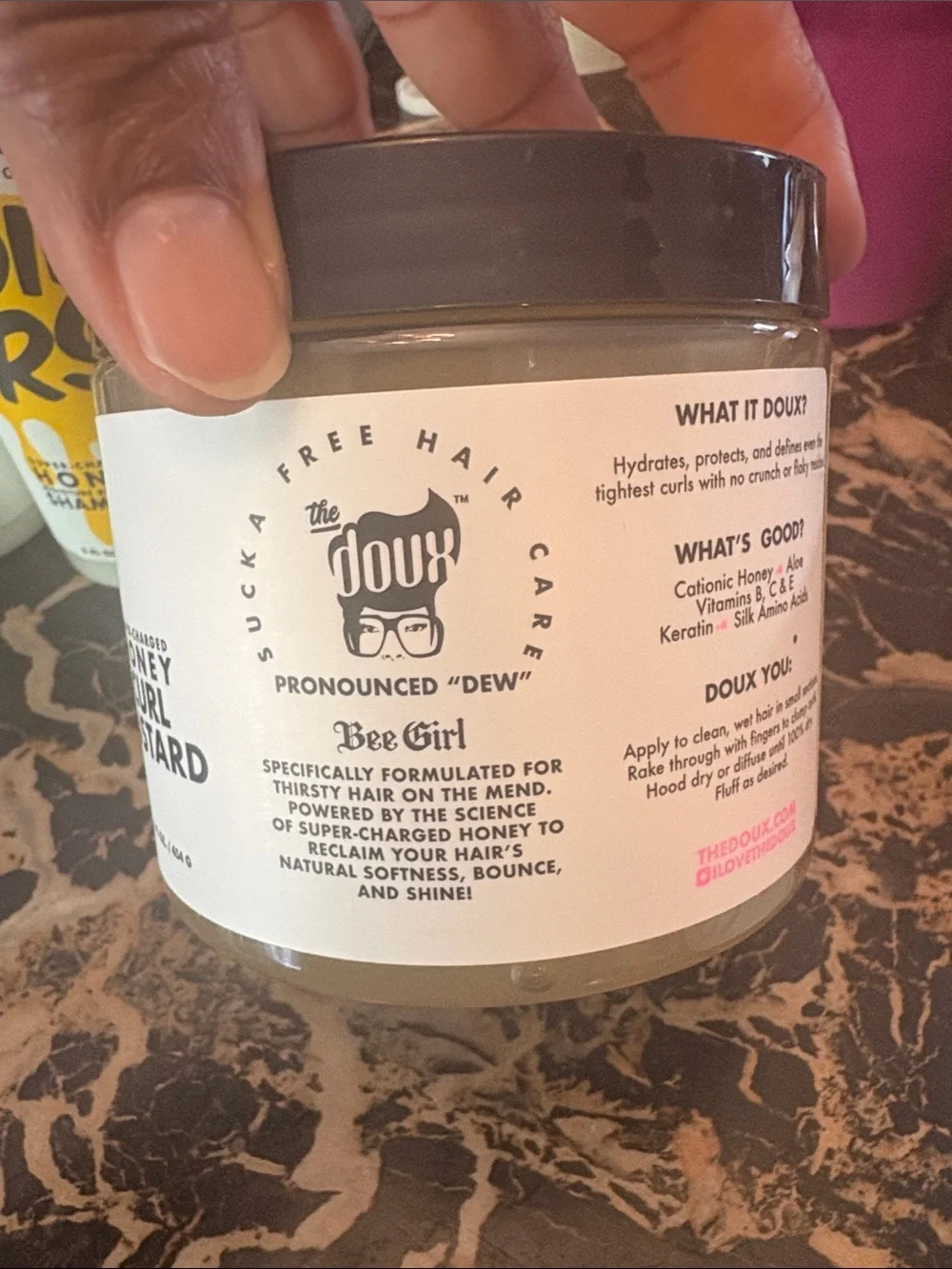 The Doux Bee Girl Ladies First Honey Shampoo - White & Yellow never been opened